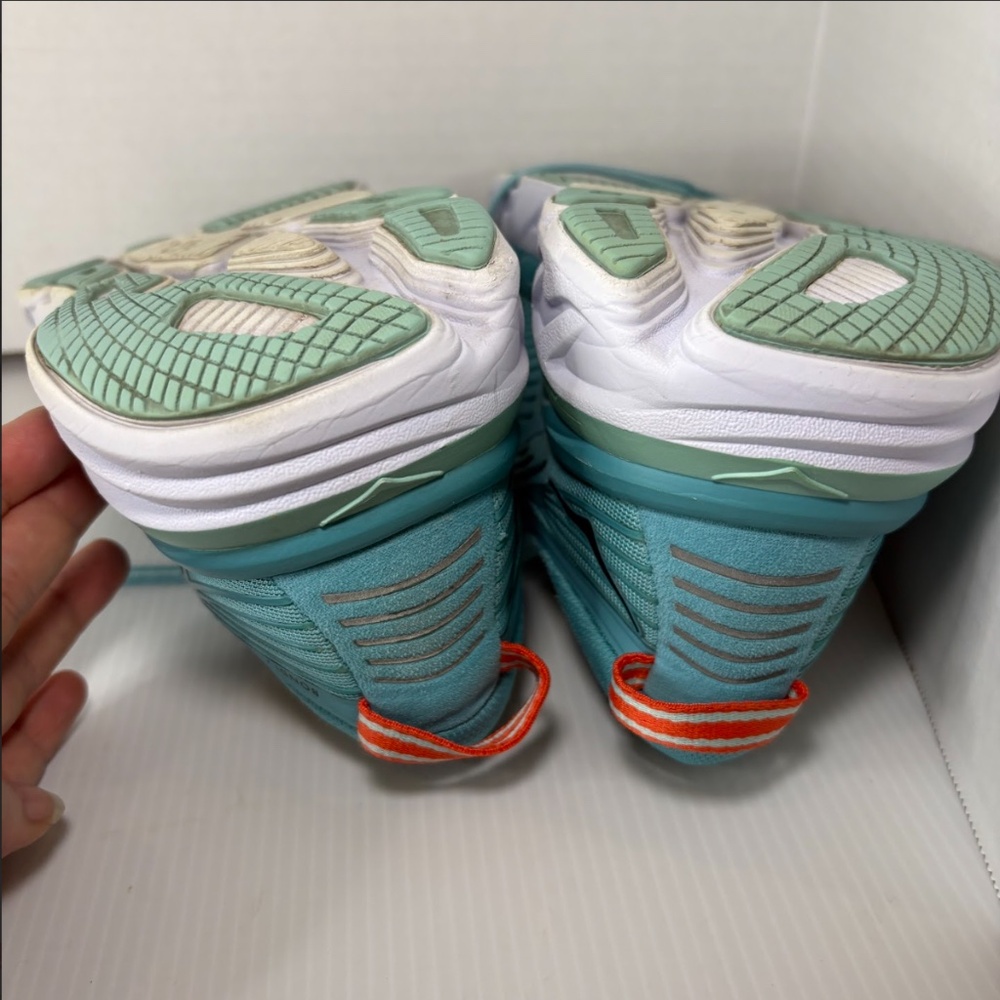 HOKA ONE Bondi 7 ATHLETIC Running SHOES in Eggshell Blue - Men’s - Size 8 US - Picture 15 of 16
